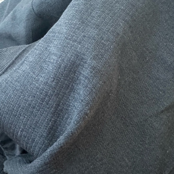 Lululemon tights - Picture 4 of 6